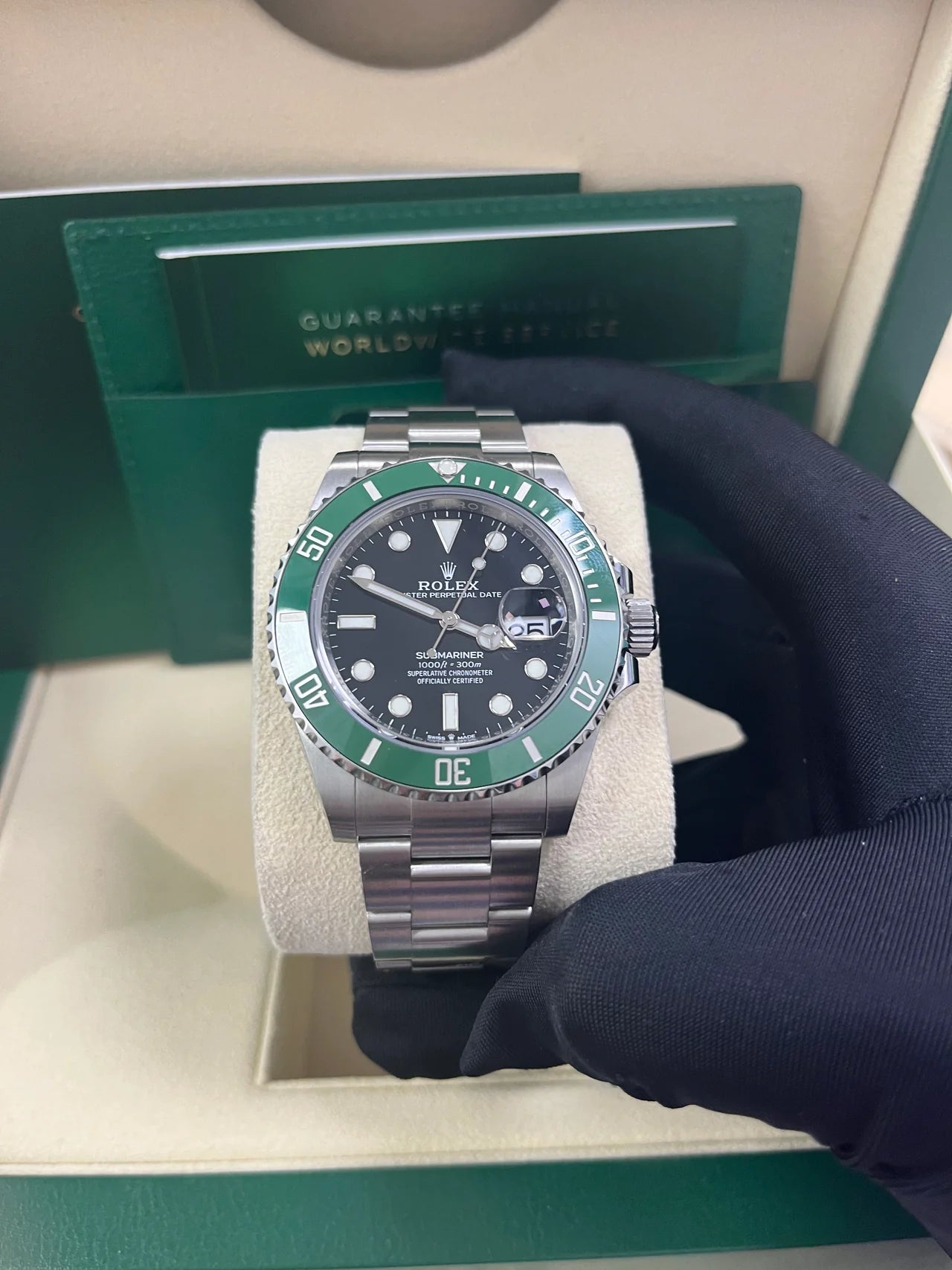 Submariner Date 41mm "Kermit"  REF.126610LV.